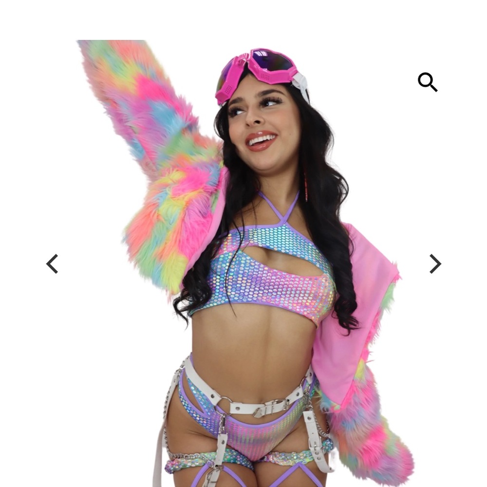 Rave - Picture 3 of 3